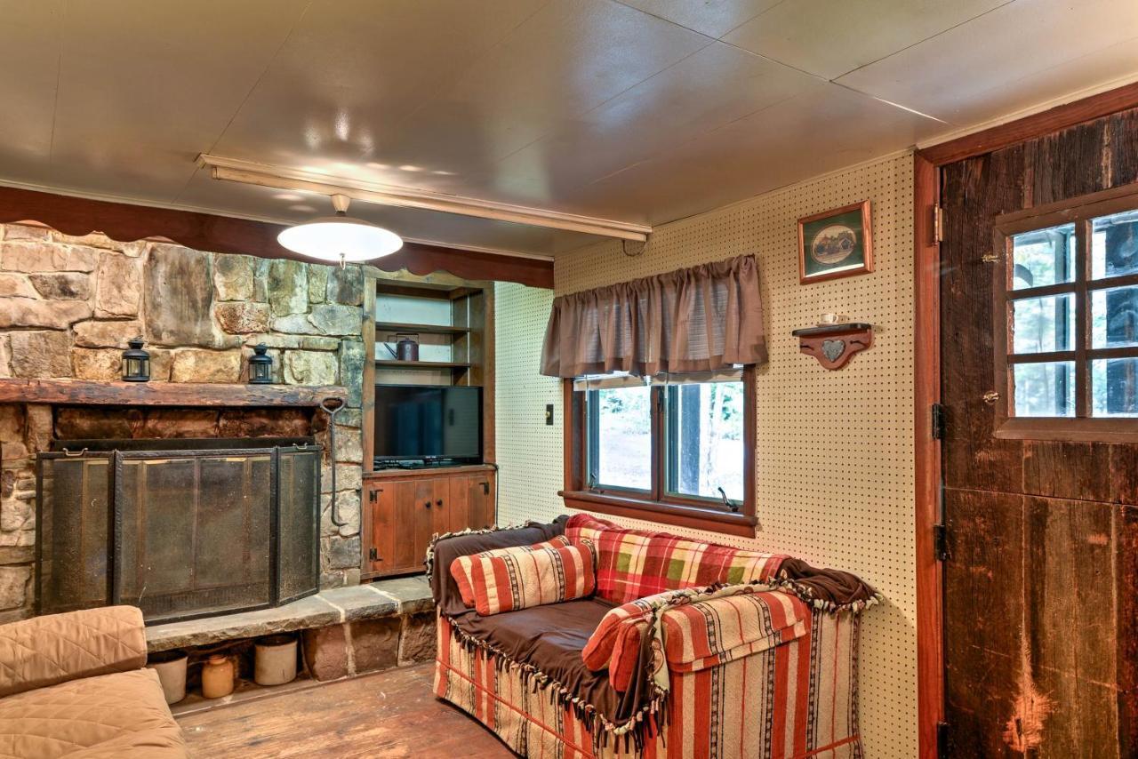 Vila Rustic Bedford Cabin Near Hunting And Fishing Exteriér fotografie