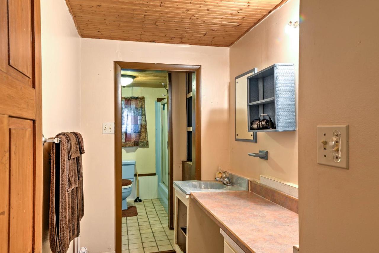 Vila Rustic Bedford Cabin Near Hunting And Fishing Exteriér fotografie
